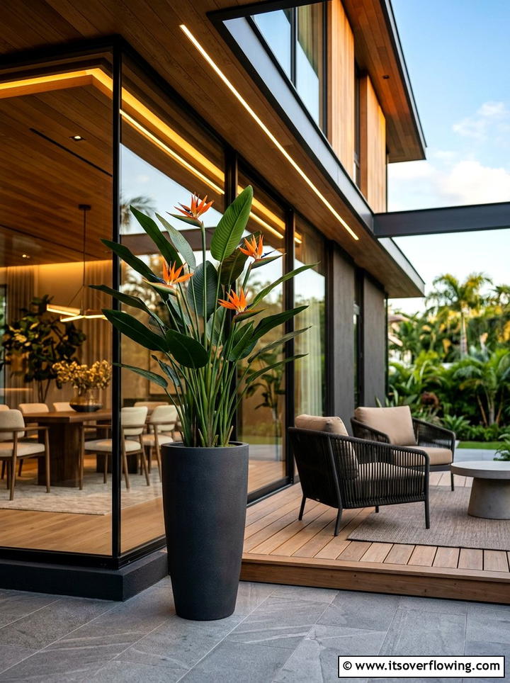 Artificial bird of paradise - 25 front porch ideas with faux plants