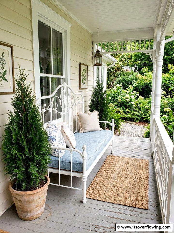 Bed Headboard Bench - 25 reusing old things ideas for porch