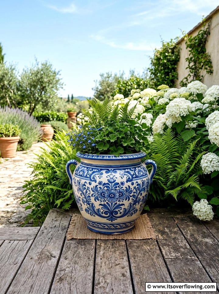 Blue And White Ceramic Pot - 25 garden decor ideas with ceramic planters