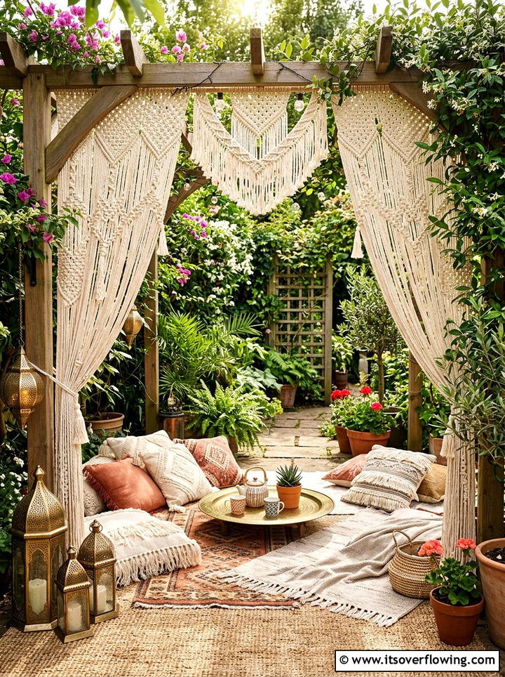 Bohemian garden nook with macrame curtains - 25 backyard decorating ideas with outdoor curtains