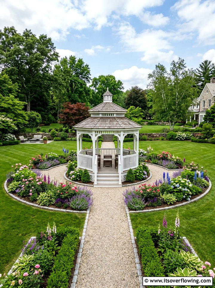 Centered gazebo layout - 25 garden design ideas with symmetry