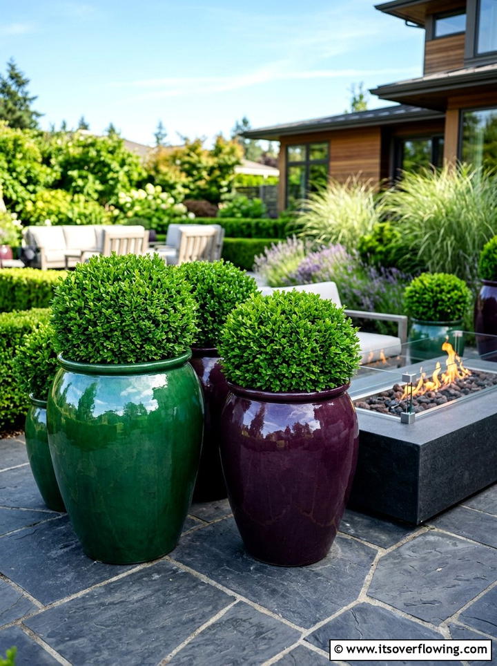 Ceramic Garden Pots - 25 creative garden ideas with colorful pots