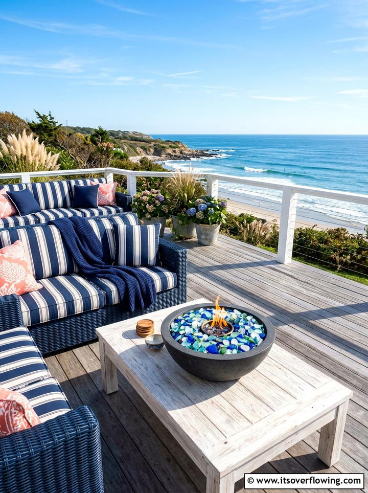 Coastal Deck Setup - 25 backyard decorating ideas with tabletop fire bowls