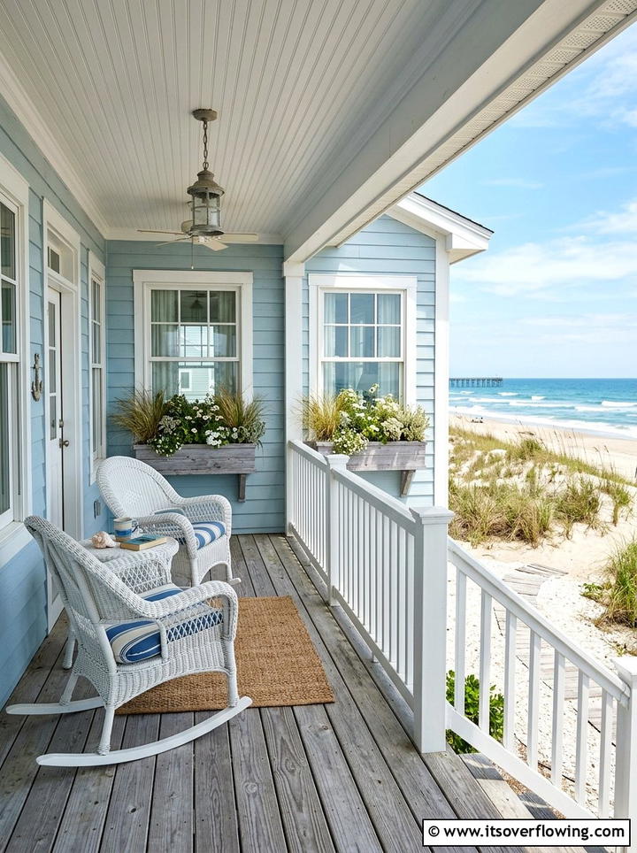 Coastal Style Porch - 25 front porch ideas with window boxes