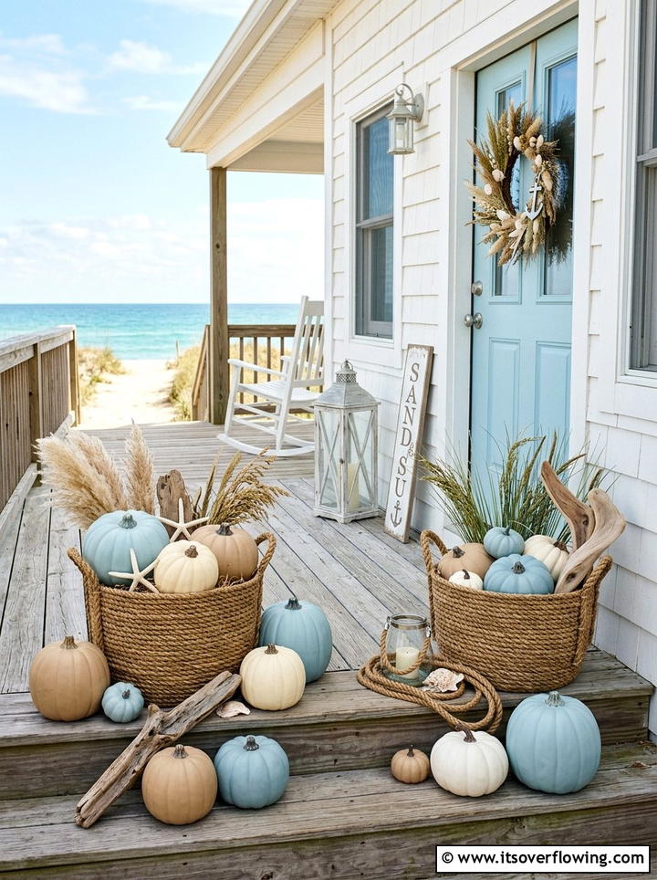 Coastal pumpkin entry - 25 front porch decor ideas with fake pumpkins