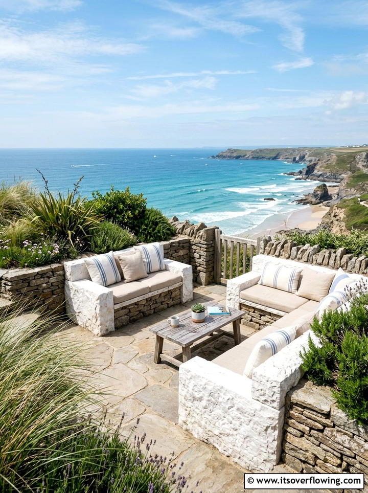 Coastal stone patio seating - 25 backyard ideas with stone seating