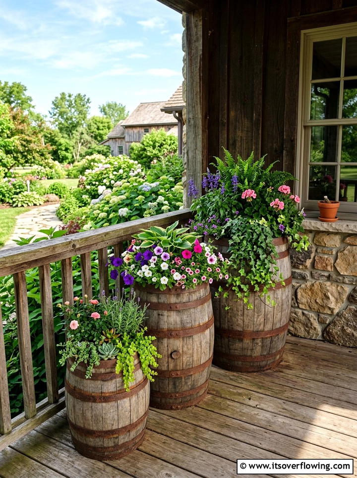 Corner porch barrel grouping - 25 front porch ideas with barrel planters