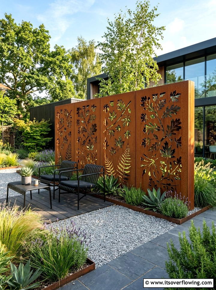 Corten steel panels - 25 backyard ideas with privacy screens