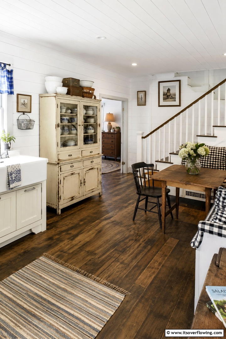Country Inspired Rustic Dwelling - 30 Rustic Tiny House Ideas for Compact, Cozy Living