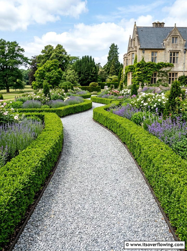 Crushed Stone Path - 25 garden ideas with sustainable materials