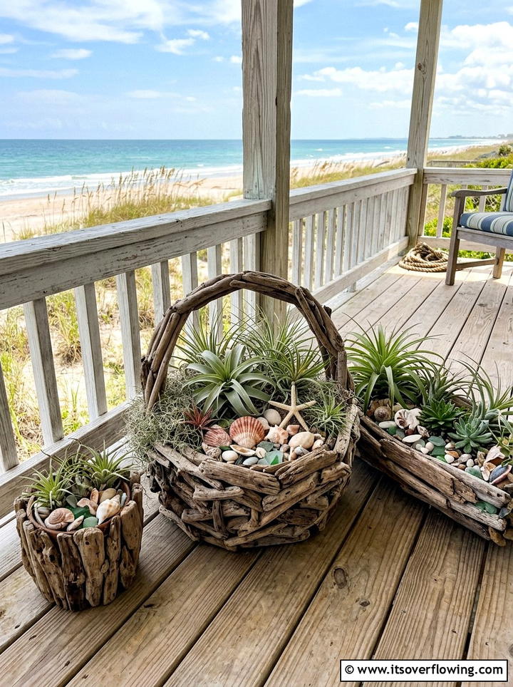 Driftwood basket planter displays - 25 front porch decor ideas with baskets