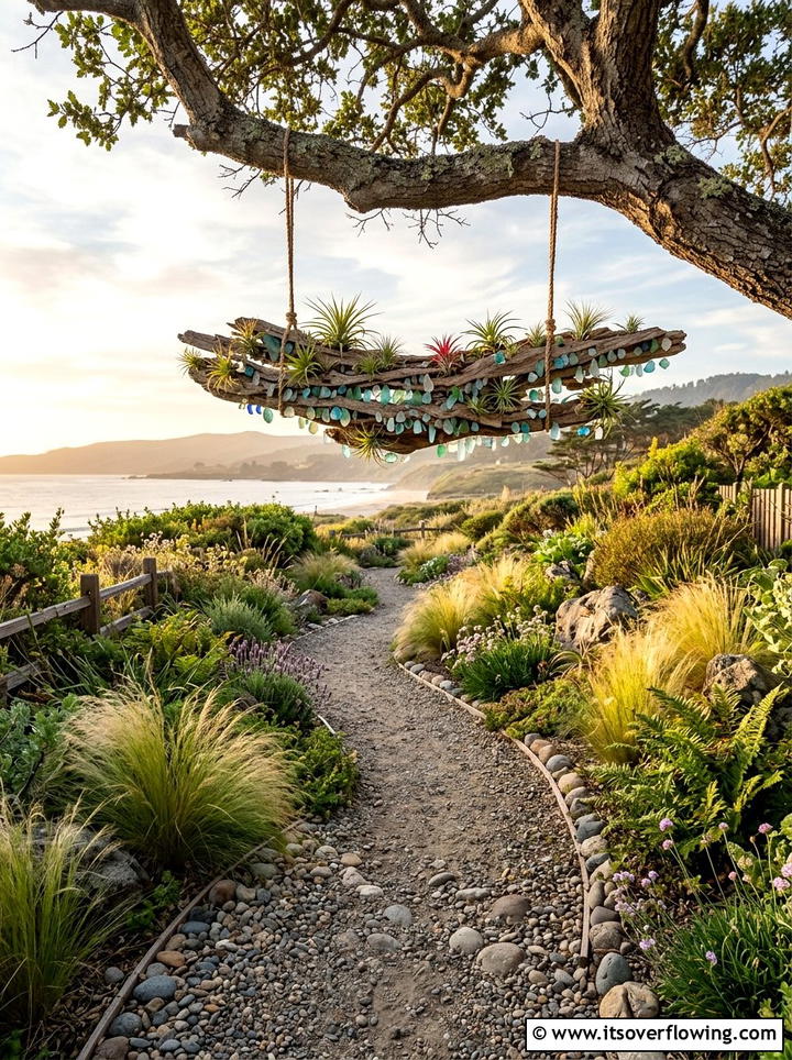 Driftwood hanging decor - 25 garden decor ideas with hanging decor