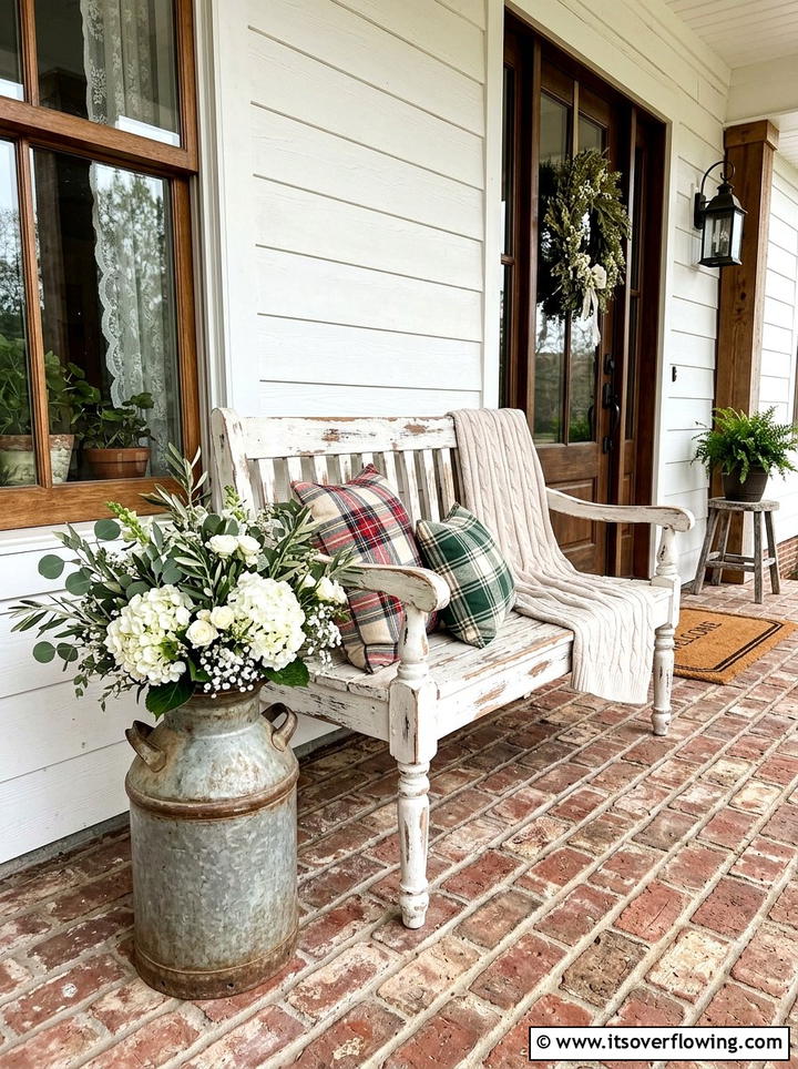 Farmhouse Bench - 25 front porch ideas diy