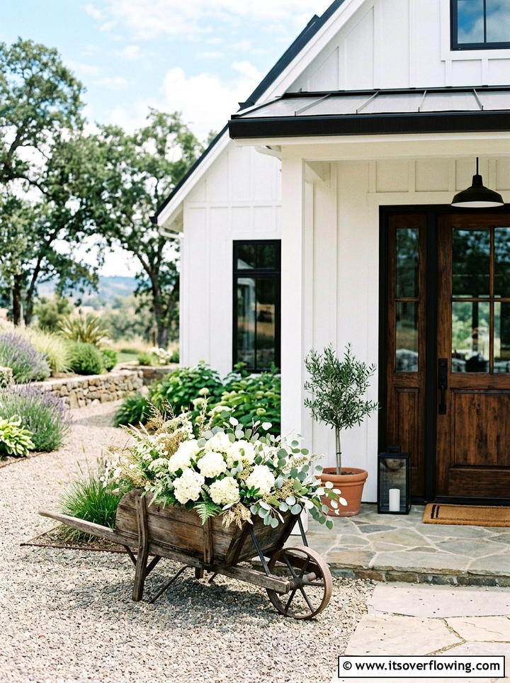 Farmhouse Wheelbarrow Decor - 25 backyard ideas with wheelbarrow planter