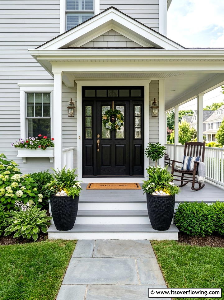 Front Porch Glowing Pot Filler - 25 creative garden ideas with glow in the dark stones