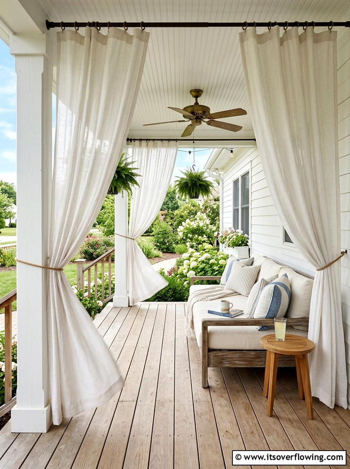 Front porch outdoor curtains - 25 front porch decor ideas