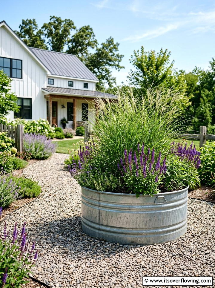 Galvanized Tub Garden - 25 upcycled garden ideas for year round decor