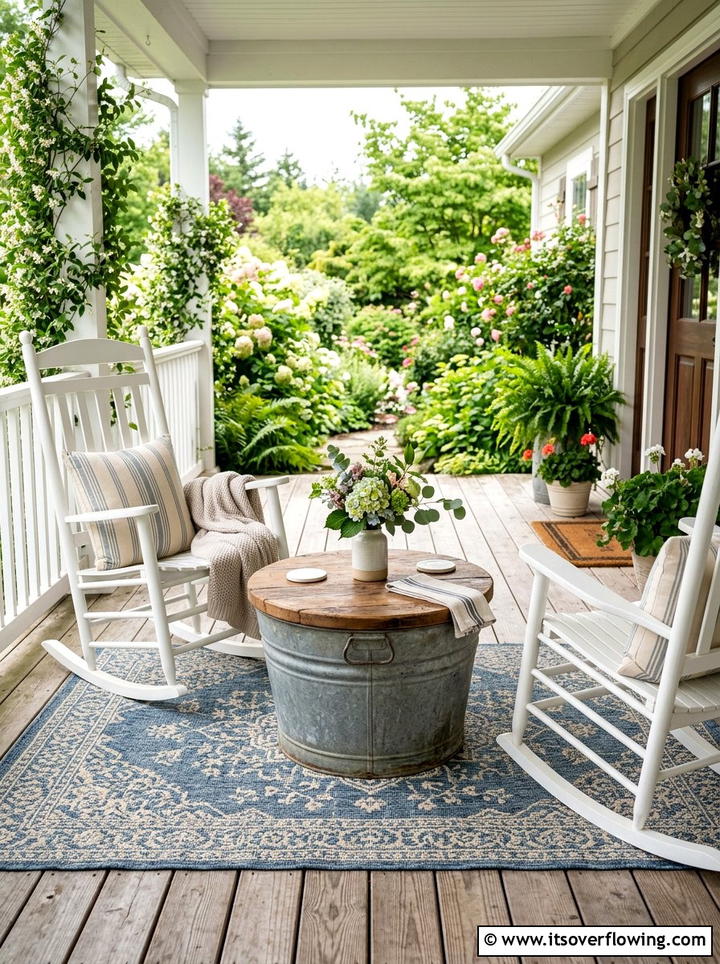 Galvanized Tub Table - 25 upcycled garden ideas with outdoor tables