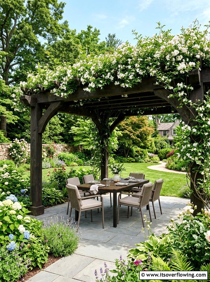 Garden Pergola - 25 creative garden ideas