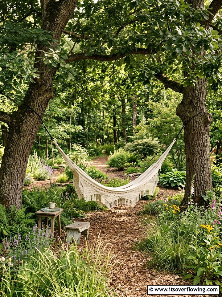 Hammock Garden - 25 backyard ideas with drought tolerant plants
