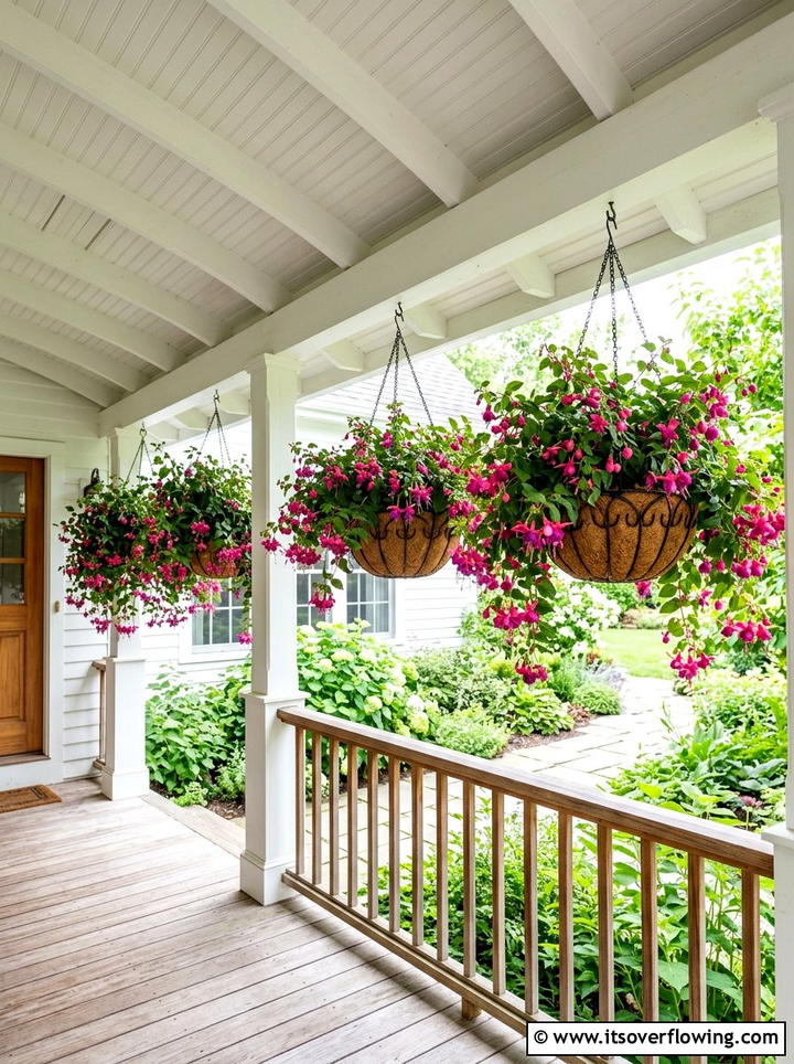 Hanging Basket Display - 25 small garden ideas on a budget