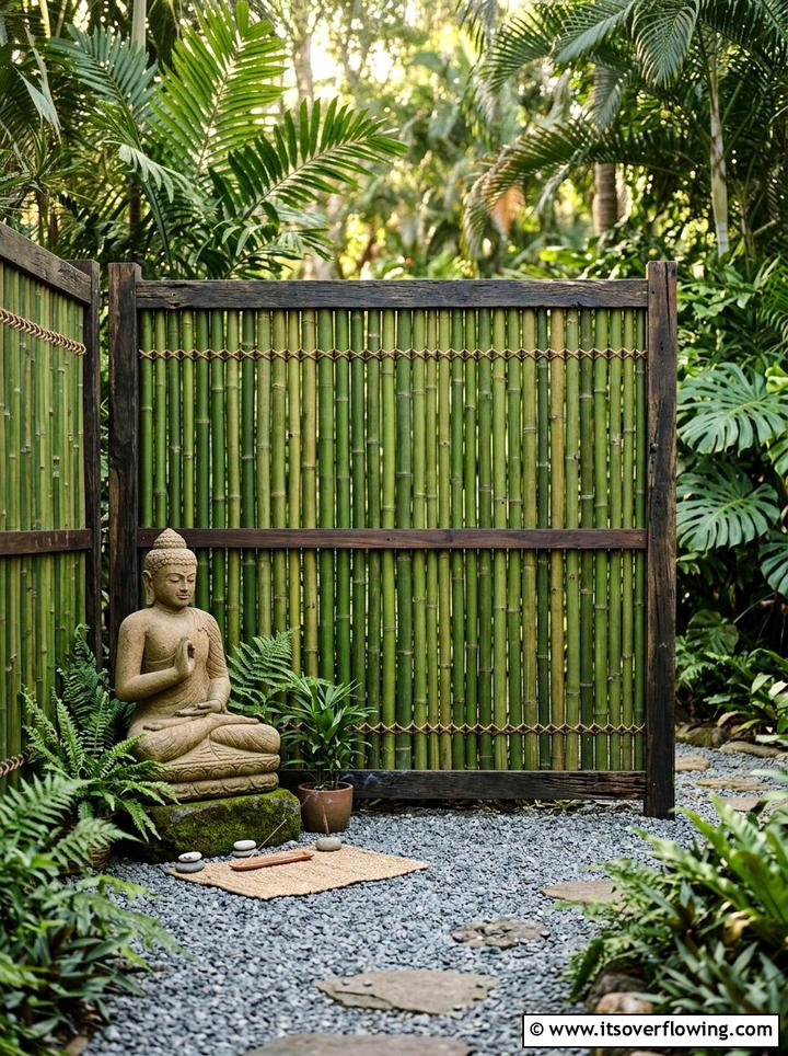 Hanging Chair - 25 garden ideas for meditation