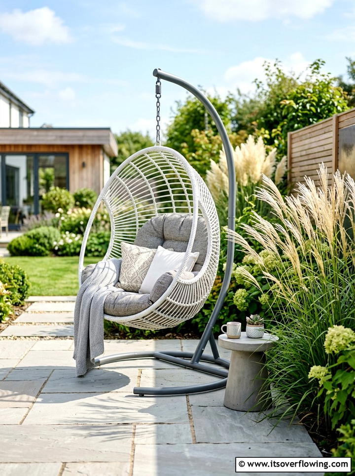 Hanging Egg Chair - 25 garden decor ideas for relaxing spaces