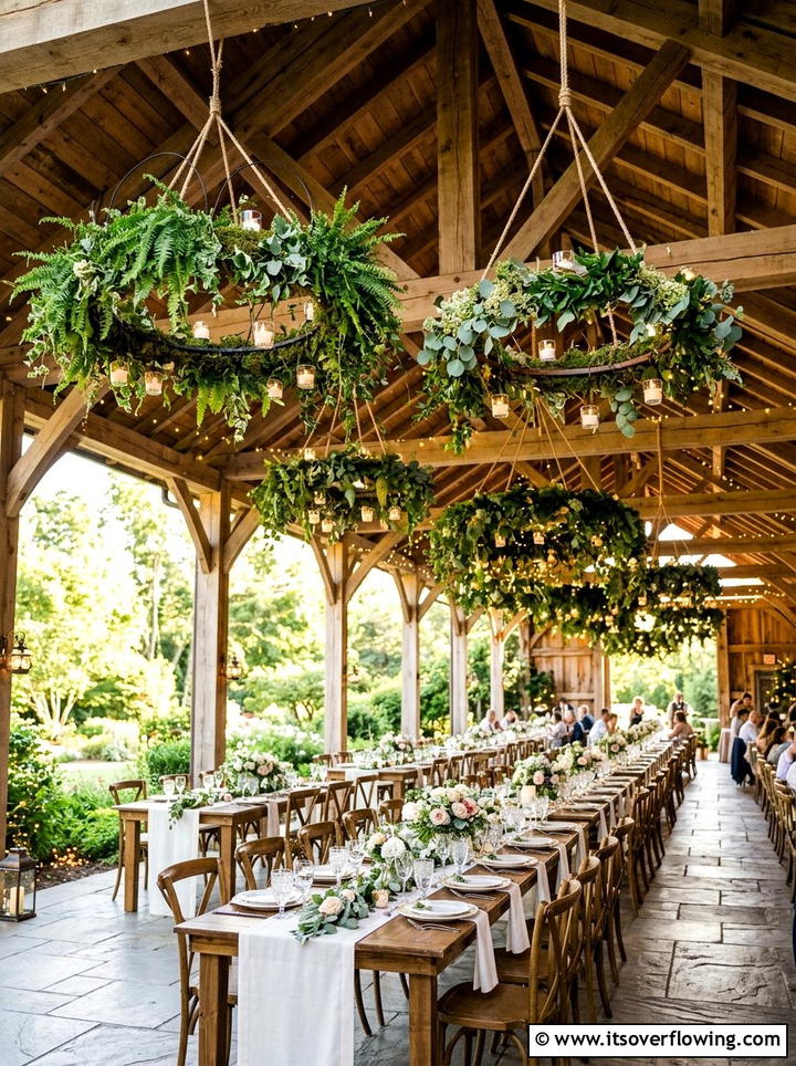 Hanging Greenery - 25 garden decor ideas for weddings