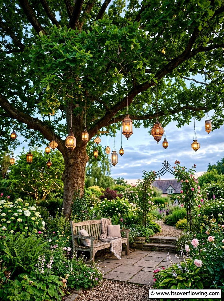 Hanging Lanterns From Tree Branches - 25 backyard decorating ideas with lanterns