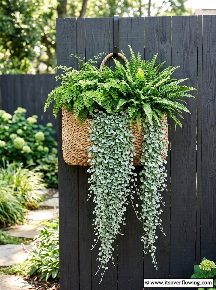 Hanging Wall Basket - 25 recycled garden ideas with baskets