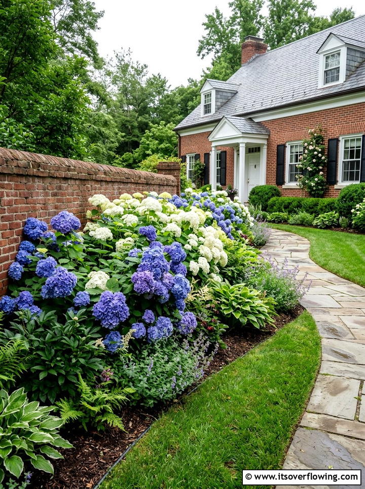 Hydrangea Planting For Curb Appeal - 25 garden ideas for curb appeal