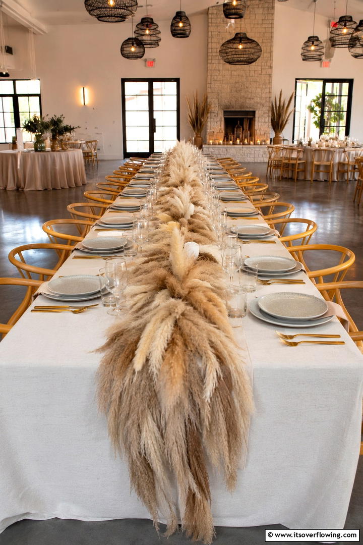Innovative Pampas Table Runners - 30 Pampas Grass Wedding Decor Ideas for Boho Chic Vibes