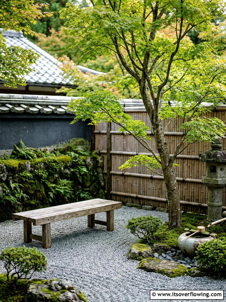 Japanese zen corner - 25 small garden ideas with reading nook