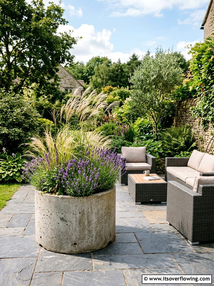 Large Round Concrete Planter Patio - 25 garden decor ideas with concrete planters
