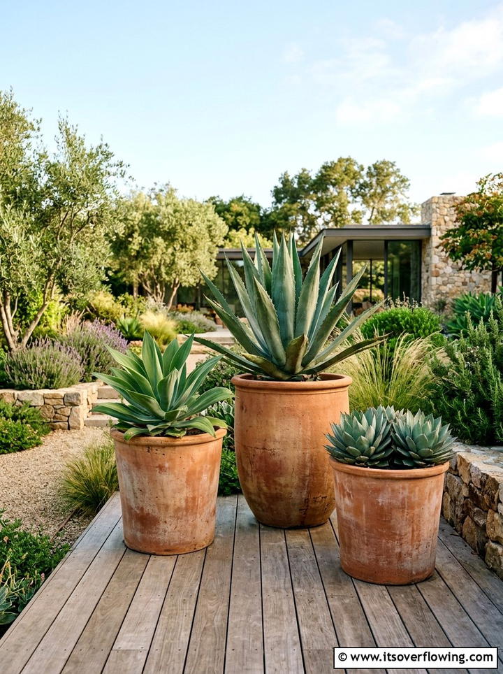 Large Terracotta Pots - 25 garden decor ideas for modern gardens