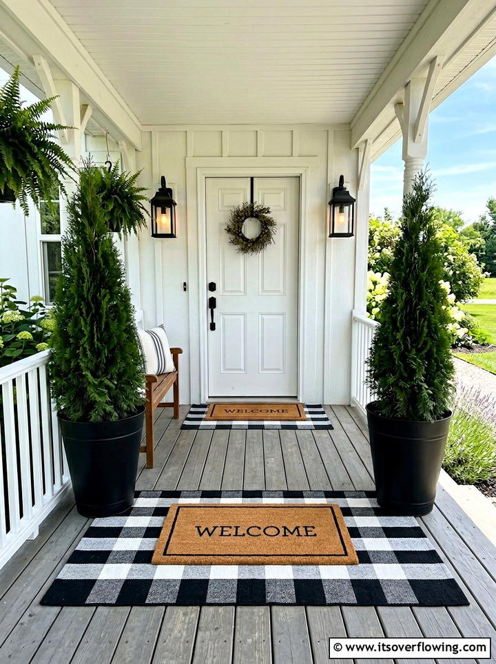Layered Buffalo Check Rug - 25 front porch ideas with doormat