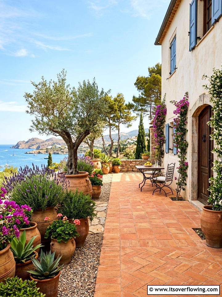Mediterranean Terracotta Patio - 25 garden ideas for suburban homes