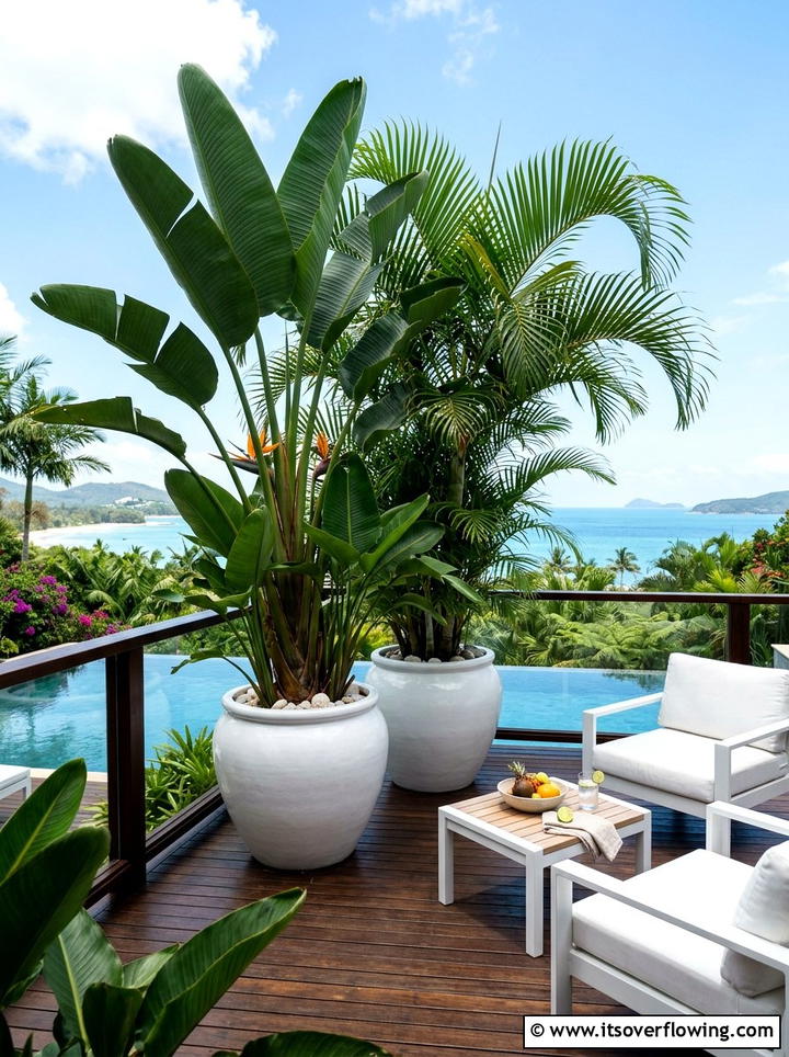 Mediterranean style courtyard - 25 backyard decorating ideas with cozy lounge setup