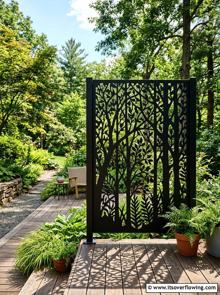 Metal Privacy Screens - 25 front porch ideas with metal decor