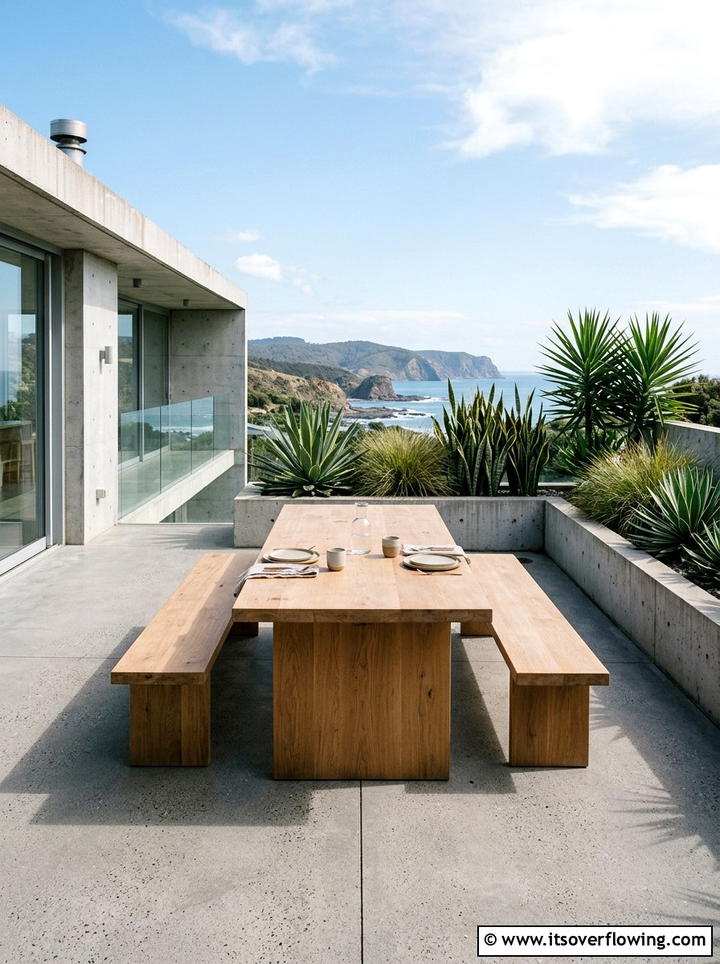 Minimalist concrete terrace - 25 creative garden ideas with outdoor dining spaces