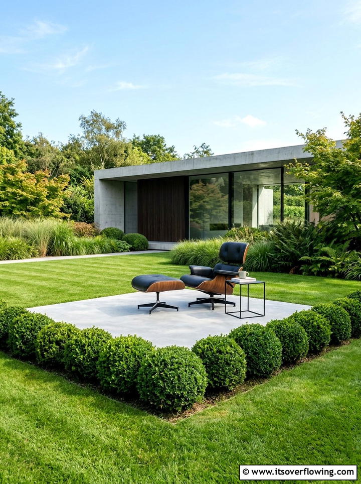 Minimalist garden sanctuary - 25 creative garden ideas with outdoor reading spaces