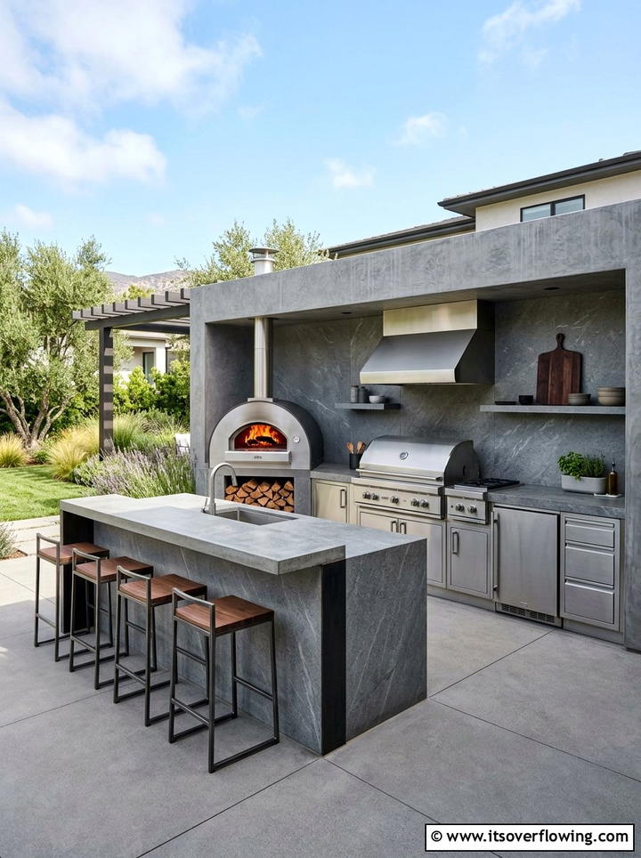 Modern Outdoor Kitchen - 25 garden ideas for family gatherings