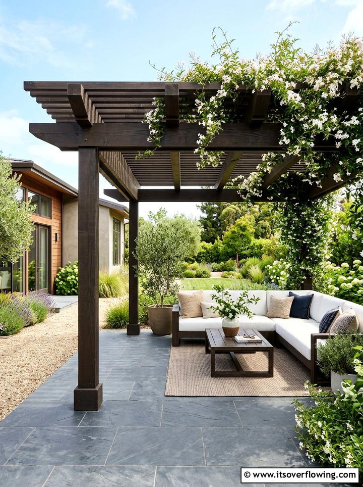 Modern Pergola With Seating - 25 creative garden ideas for large yards