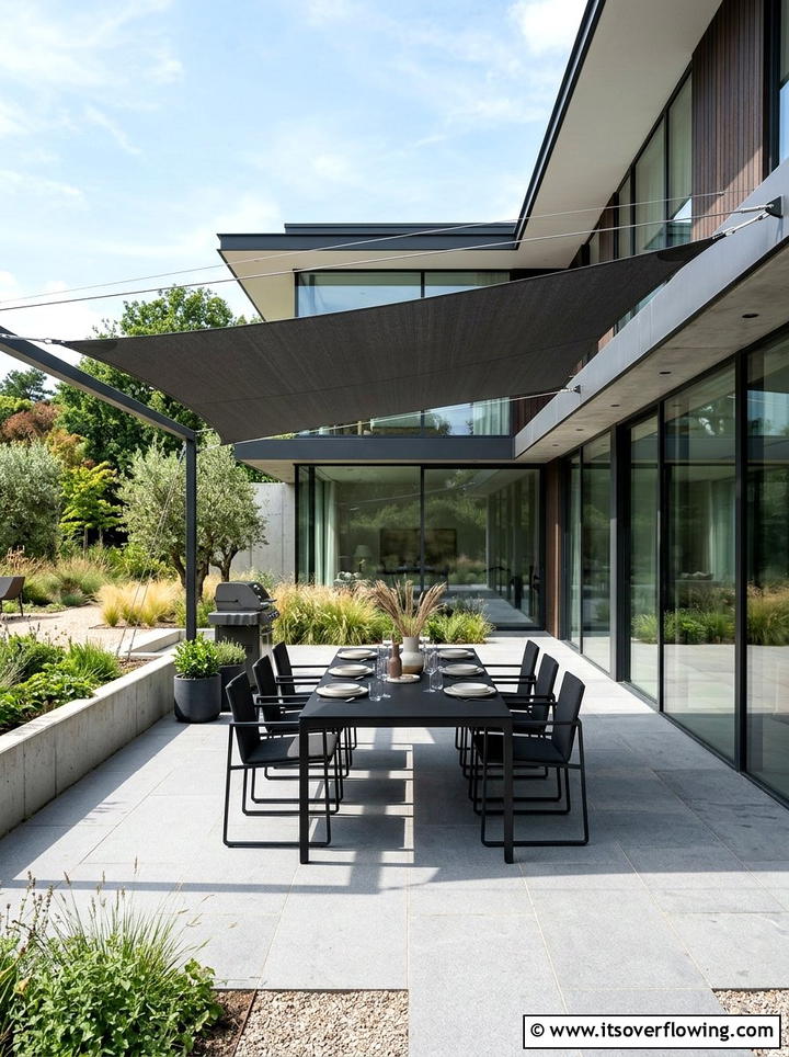 Modern Rectangular Sun Sail - 25 backyard ideas with shade sail