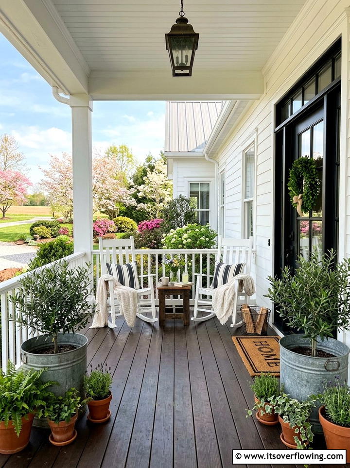 Modern farmhouse spring porch - 25 front porch ideas with spring decor