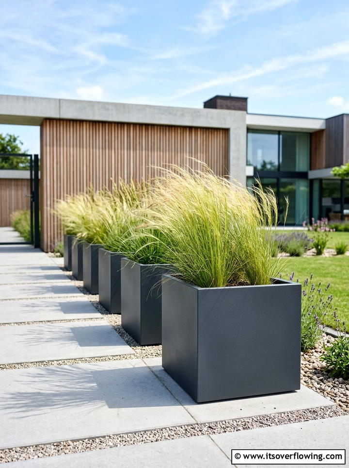 Modern minimalist garden boxes - 25 backyard ideas with raised planter boxes