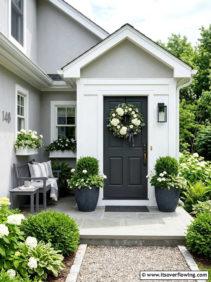 Monochromatic front entry - 25 front porch decor ideas with floral wreath