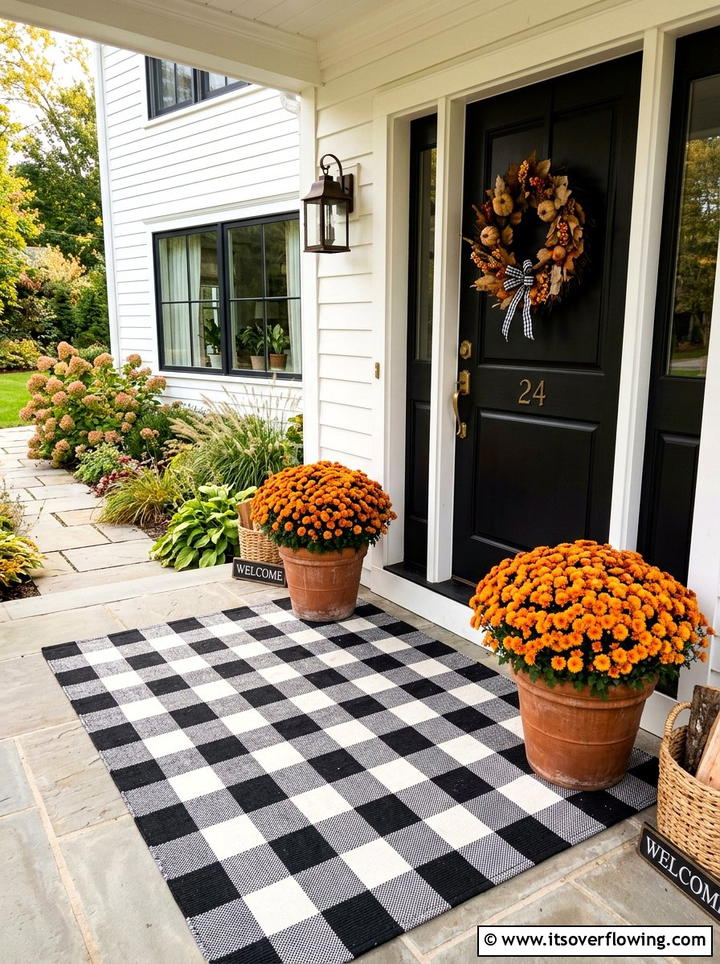 Mums with checkered rug - 25 front porch ideas with mums