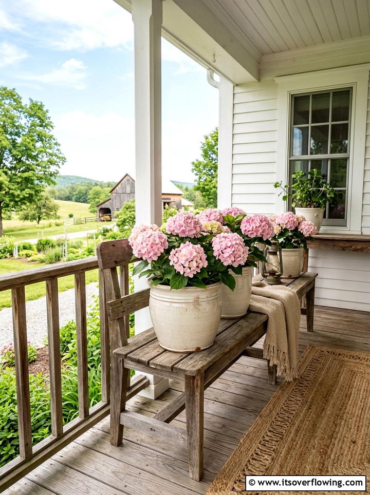 Neutral Cream Ceramic Planters - 25 front porch ideas with ceramic pots