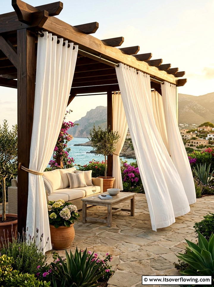 Outdoor Privacy Curtain - 25 garden ideas for privacy
